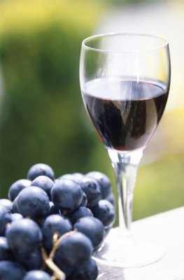 Efectele secetei: vinul românesc va fi mai aromat, dar mai scump